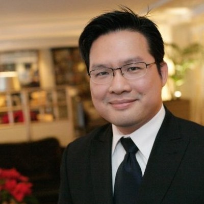 Kelvin K. Mo portrait